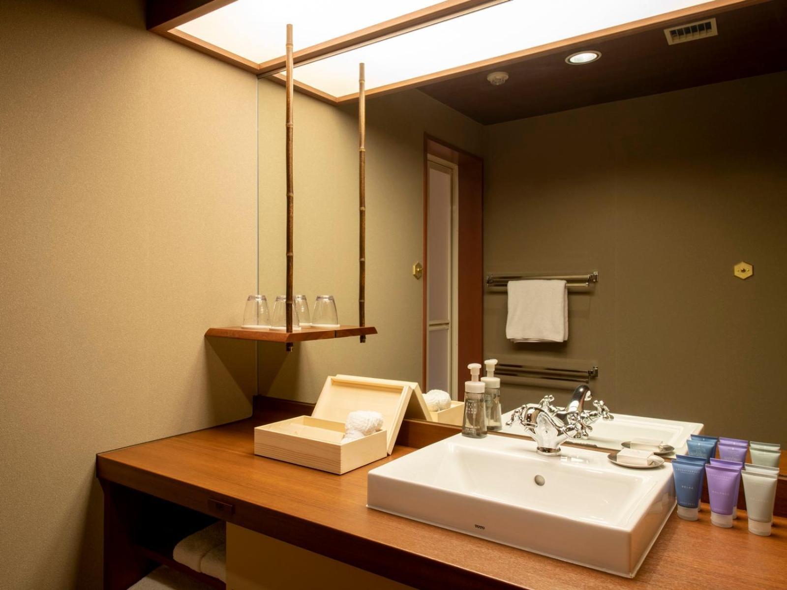 Furuyu Onsen Oncri Hotel Saga Room photo